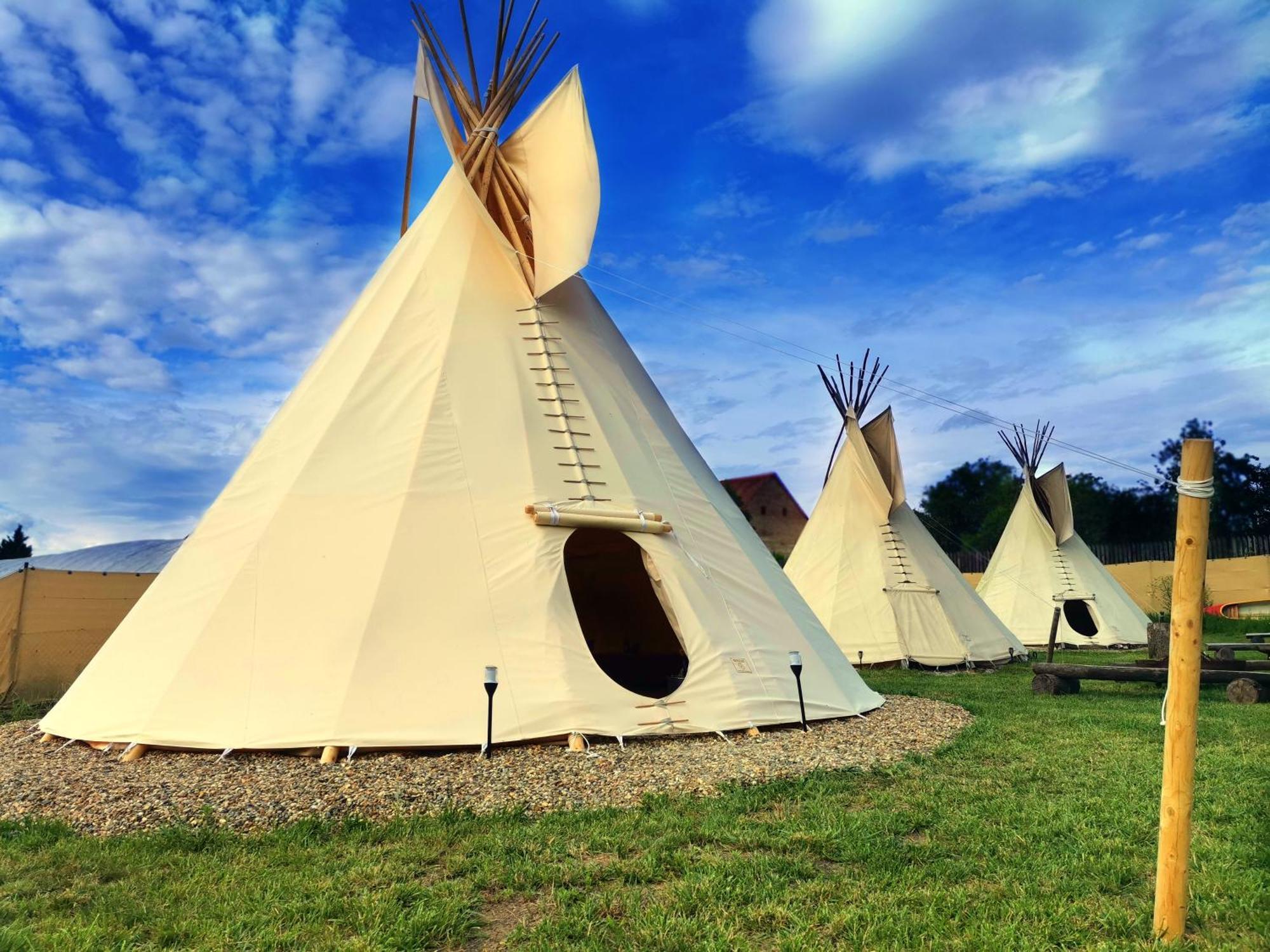 Teepee Camp Lounky Hotel Chodouny Exterior photo